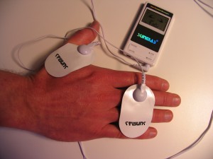 Muskelstimulator med TENS effekt ger smärtlindring.